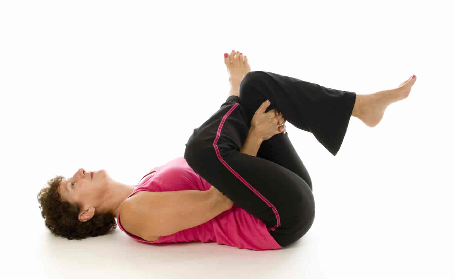 Tư thế căng cơ hình lê giúp giảm đau lưng rất tốt.