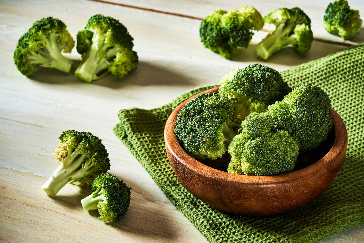 Bông cải xanh chứa nhiều chất xơ, giúp duy trì cơ bắp.
