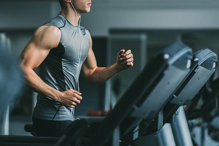 Kết hợp chế độ dinh dưỡng với tập luyện thể thao để tăng cơ, giảm mỡ hiệu quả nhanh.