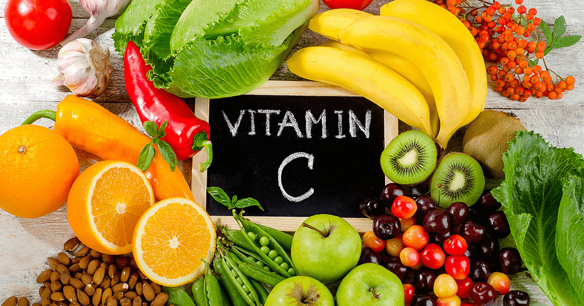 Vitamin C có trong thực phẩm nào? Có rất nhiều loại thực phẩm, từ trái cây, rau củ quả, thảo mộc chứa nhiều Vitamin C.