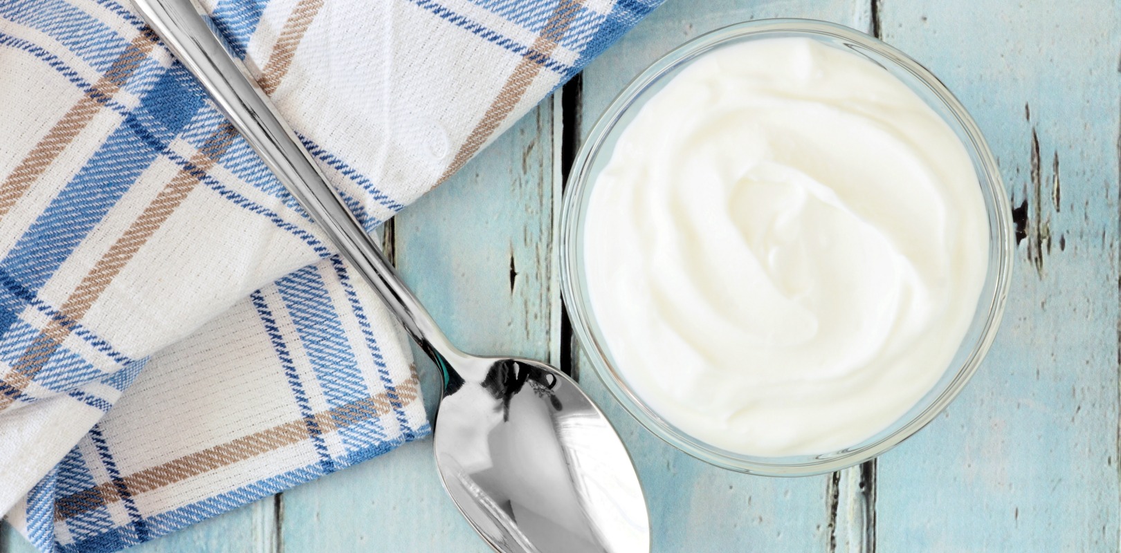 Sữa chua Hy Lạp có nhiều công dụng đối với sức khỏe.