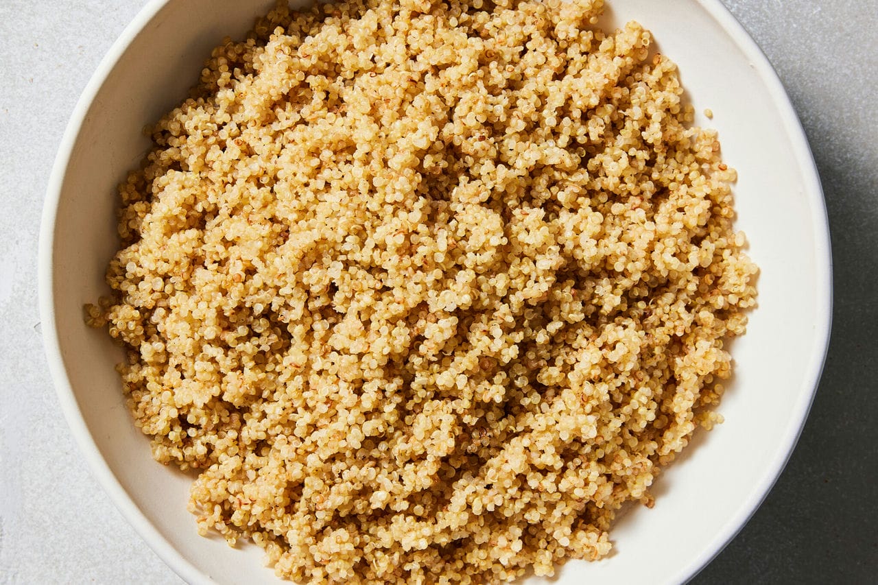 Hạt diêm mạch (Quinoa) có hàm lượng protein thực vật cao hơn hầu hết các loại ngũ cốc khác.