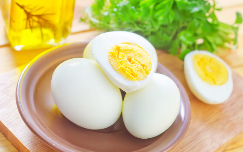 Ăn trứng gà nhiều có bị béo không?