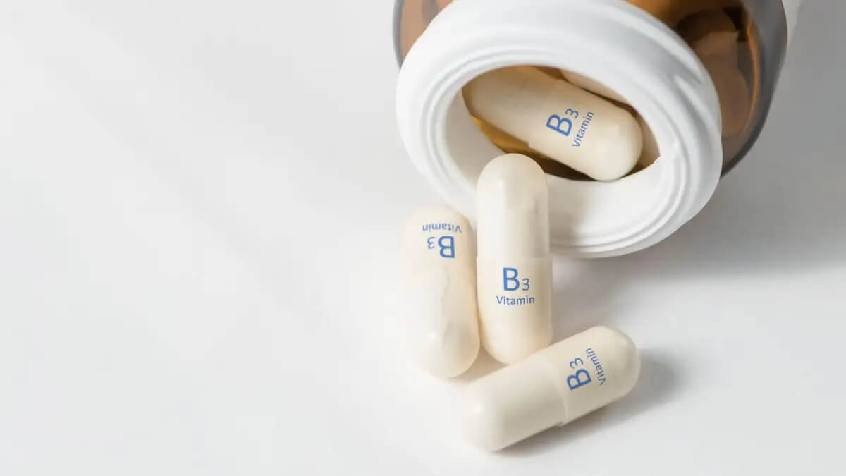 Để biết vitamin B3 có tác dụng gì, có phù hợp với mình không thì bạn nên tham khảo ý kiến của các chuyên gia dinh dưỡng và bác sĩ.