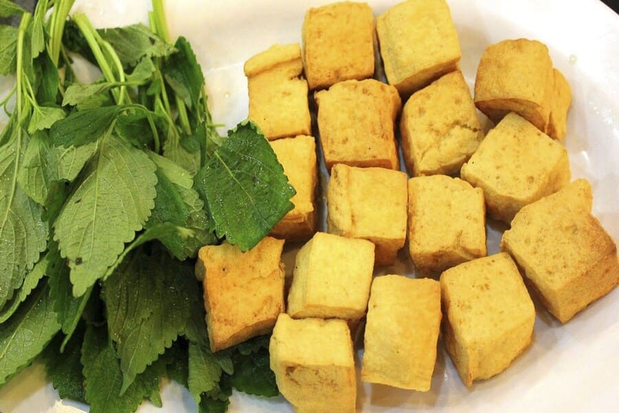 100g đậu phụ rán chứa bao nhiêu calo