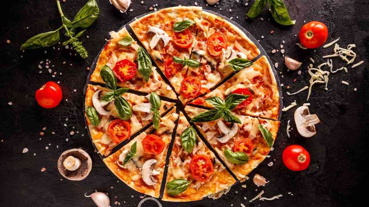 Ăn pizza có bị béo phì, có ảnh hưởng sức khỏe không?