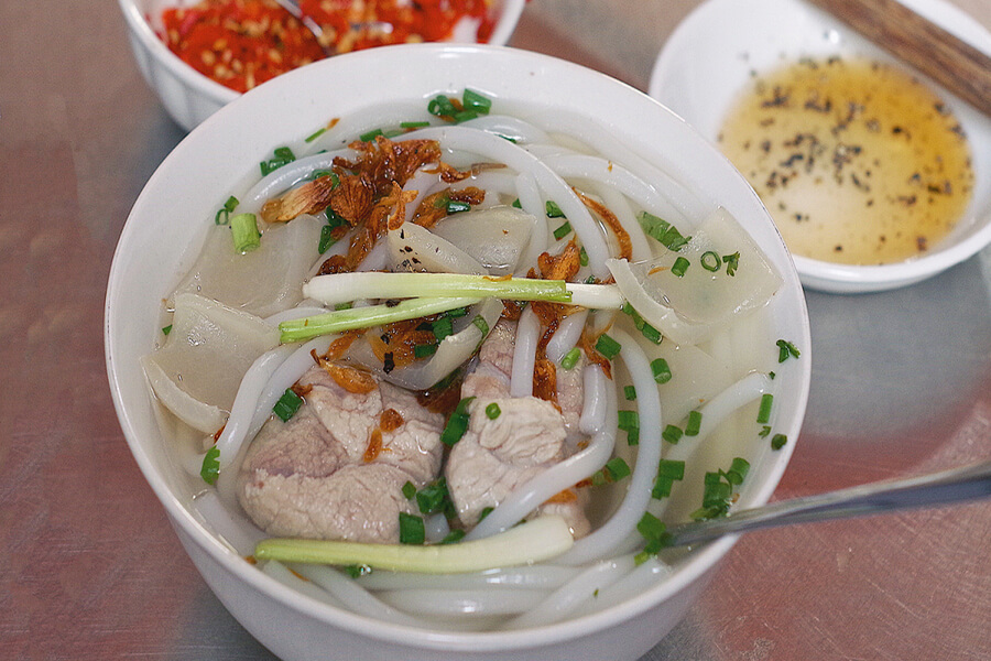 bánh canh bao nhiêu calo