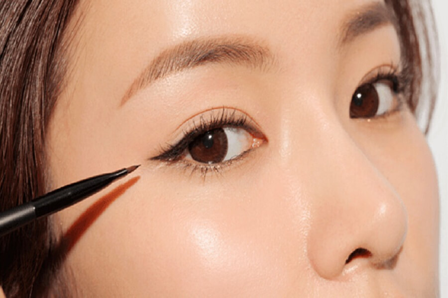 các bước make up đơn giản