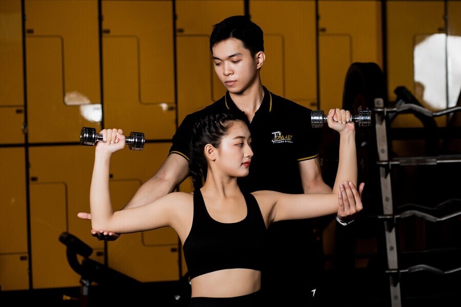 thuê PT tập Gym