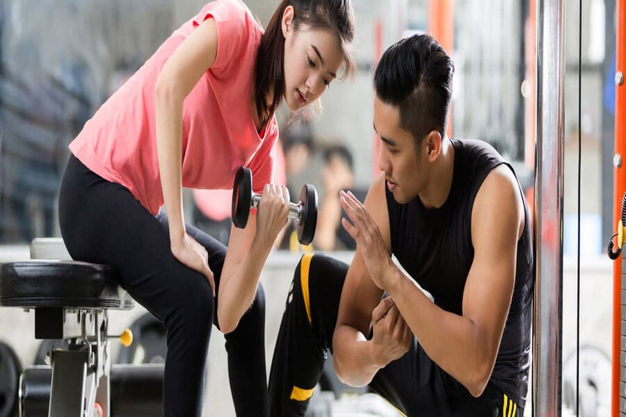 thuê huấn luyện viên gym giá bao nhiêu