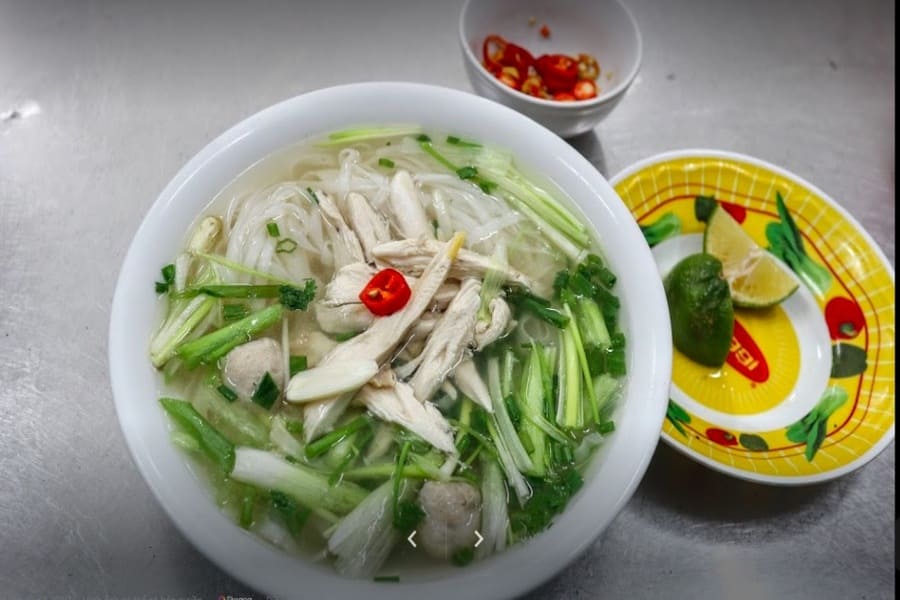 1 tô phở bao nhiêu calo