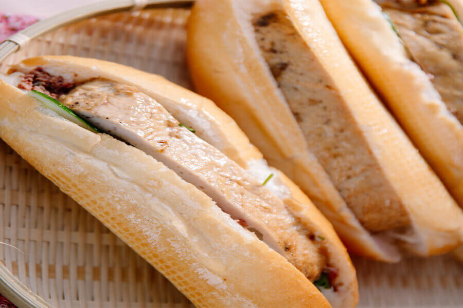 bánh mì chả bao nhiêu calo