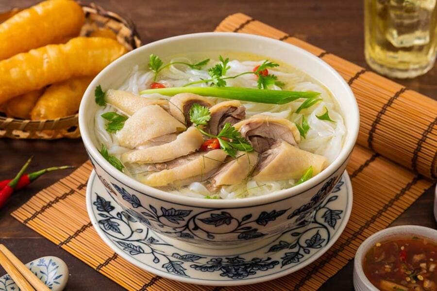 1 bát phở gà bao nhiêu calo