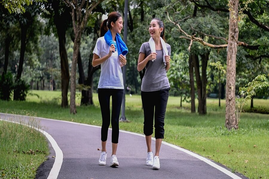 tới tháng có tập gym được không