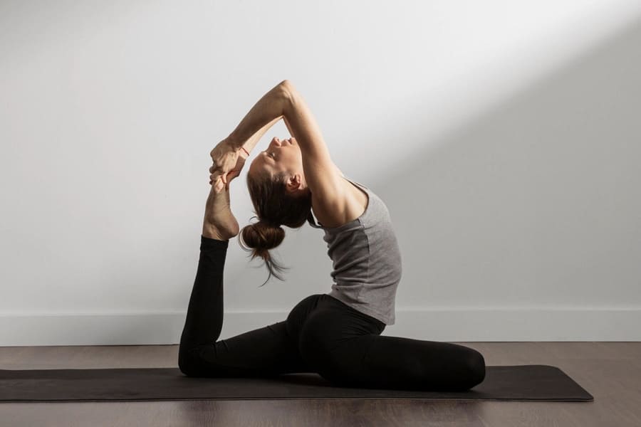các bài tập yoga cơ bản