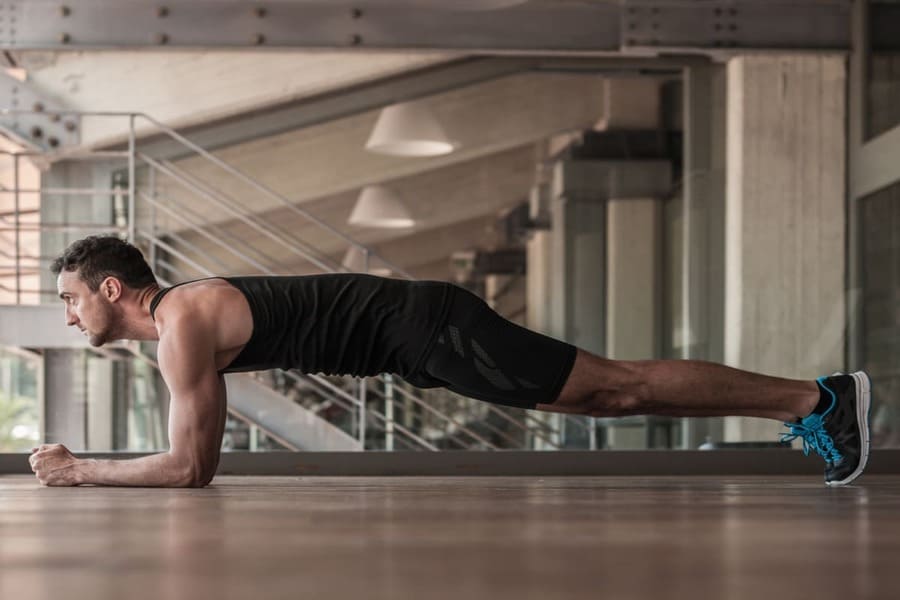 lịch tập gym 6 ngày 1 tuần cho nam tại nhà