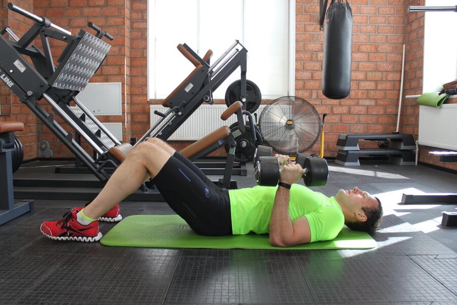 bài tập tay với tạ đơn