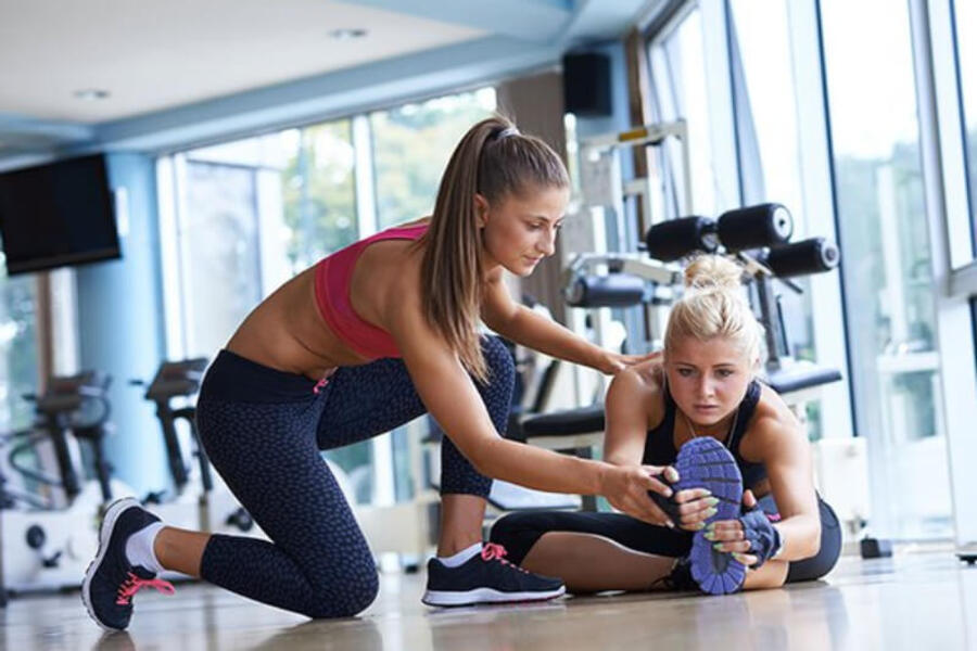 giá tiền thuê pt gym