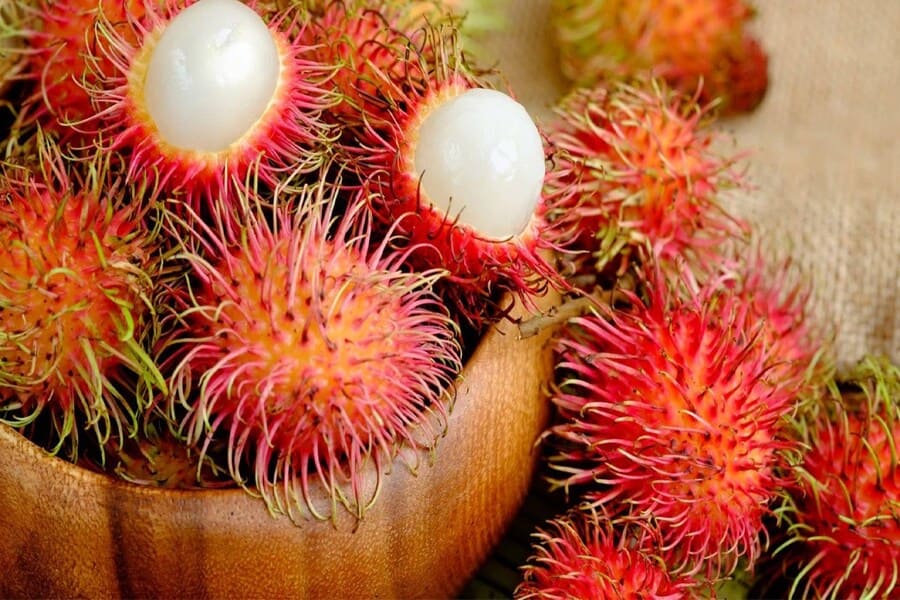 ăn chôm chôm có nóng không