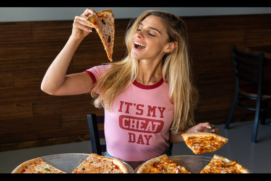 cheat day là gì