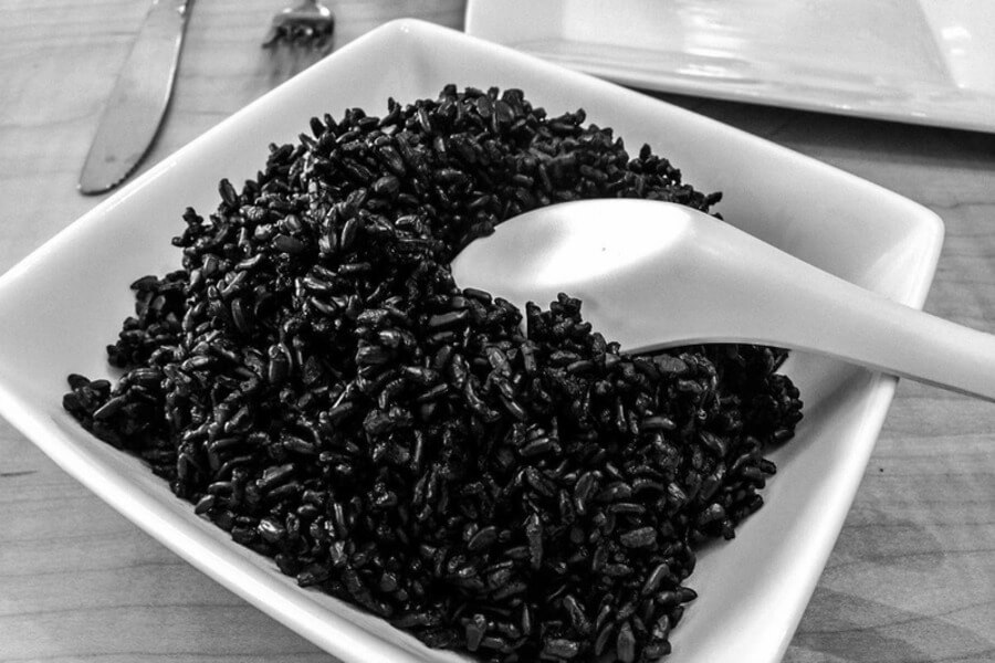 calo gạo lứt đen