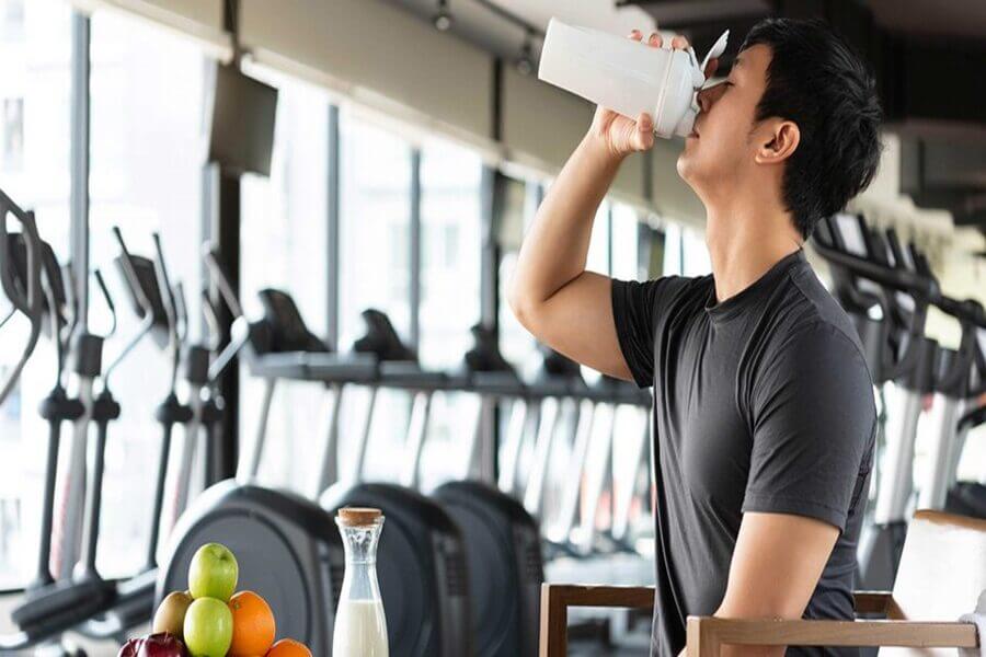 tập gym có nên uống sữa đậu nành