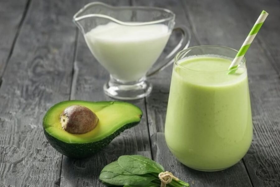 uống sinh tố bơ có mập không