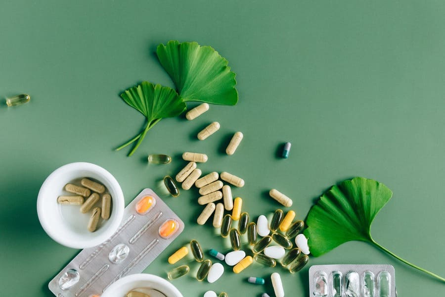 uống thực phẩm chức năng có hại thận không