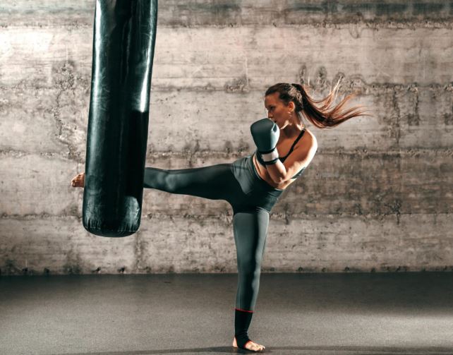 Kick boxing giúp giải tỏa căng thẳng