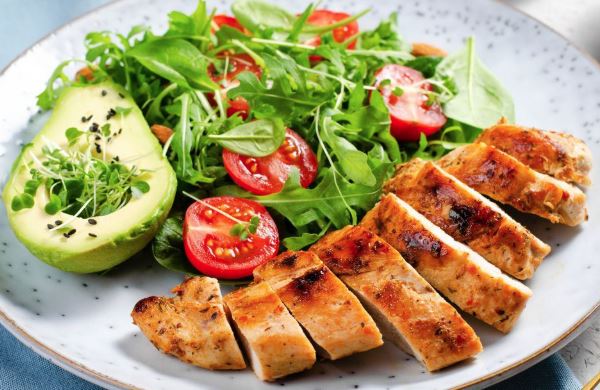 ăn ức gà có tăng cân không