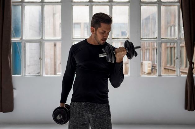 cách tập cơ tay tại nhà