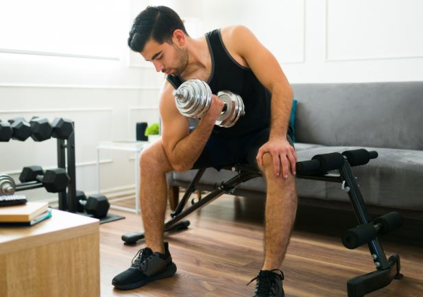 tập tay tại nhà với tạ đơn