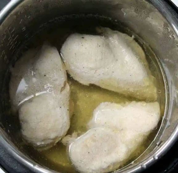 cách luộc ức gà không bị khô