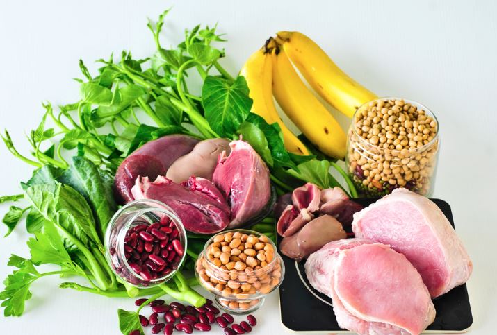 chế độ ăn uống cho người sỏi thận