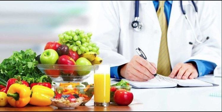 chế độ ăn uống cho người sỏi thận