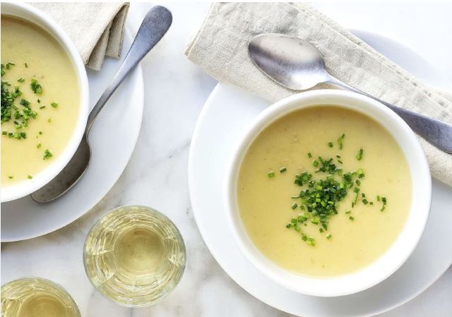 chế độ ăn uống sau cắt amidan