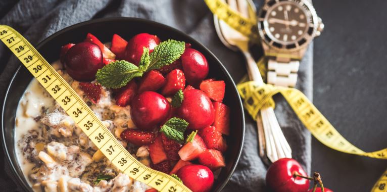 chế độ ăn uống giảm cân cho trẻ em