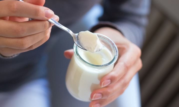 chế độ ăn uống giảm mụn