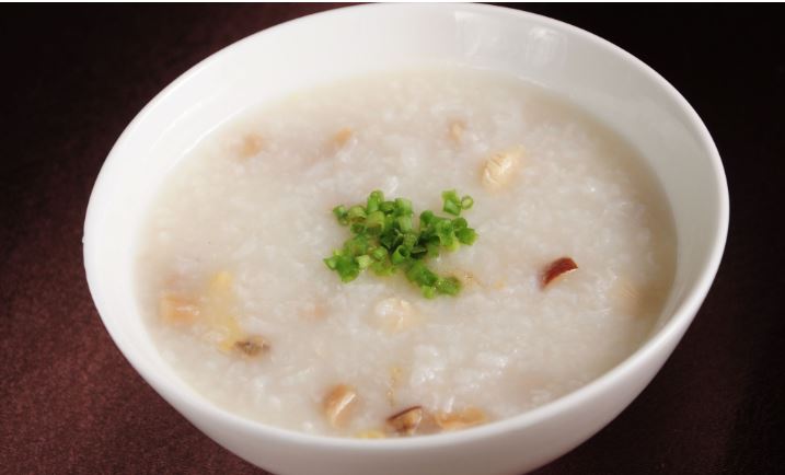 chế độ ăn uống sau nhổ răng khôn