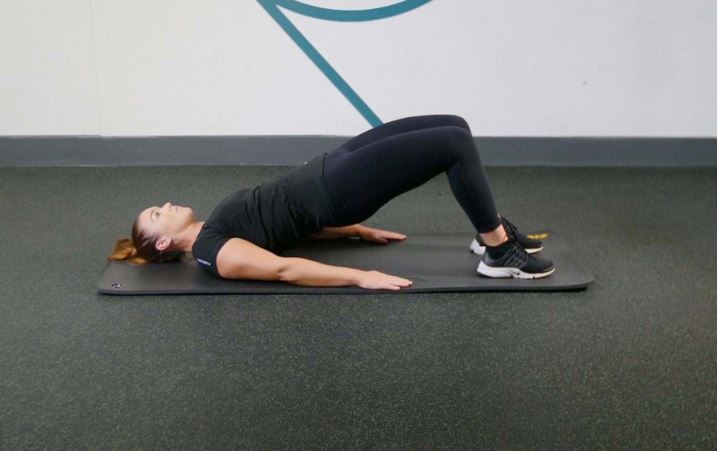 lịch tập mông cho nữ