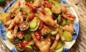 ăn chân gà có mập không