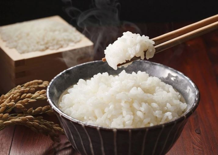 người gầy có nên ăn nhiều cơm