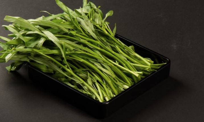 rau muống có gây hại cho người đau dạ dày không